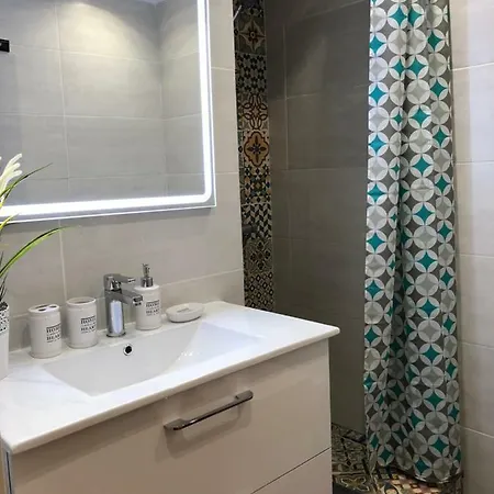 Yumbo Apartment